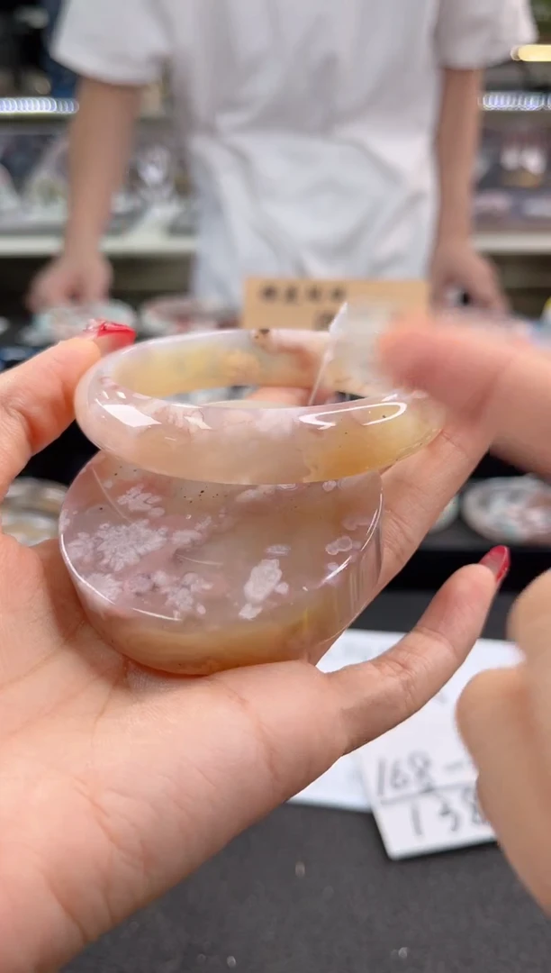 未镶嵌手镯石英质玉64圈口（赠品镯心）1142571