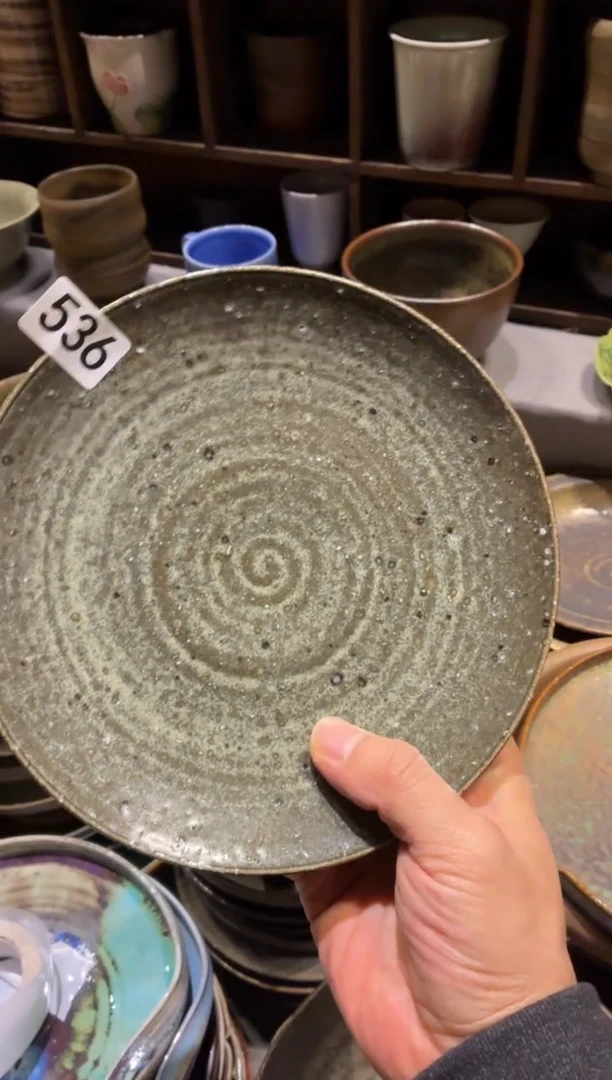 瓷片K*·536蓝绿粗陶盘1个