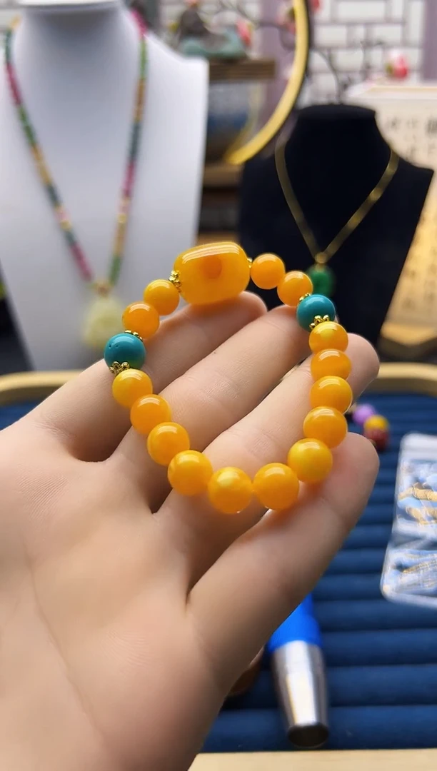 【闪购商品】蜜蜡耳饰14K金镶嵌S366