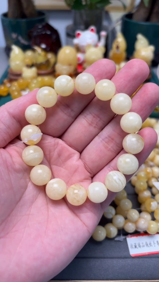 手串琥珀未镶嵌p14白花蜡微微瑕单圈 18.22克 12+mm