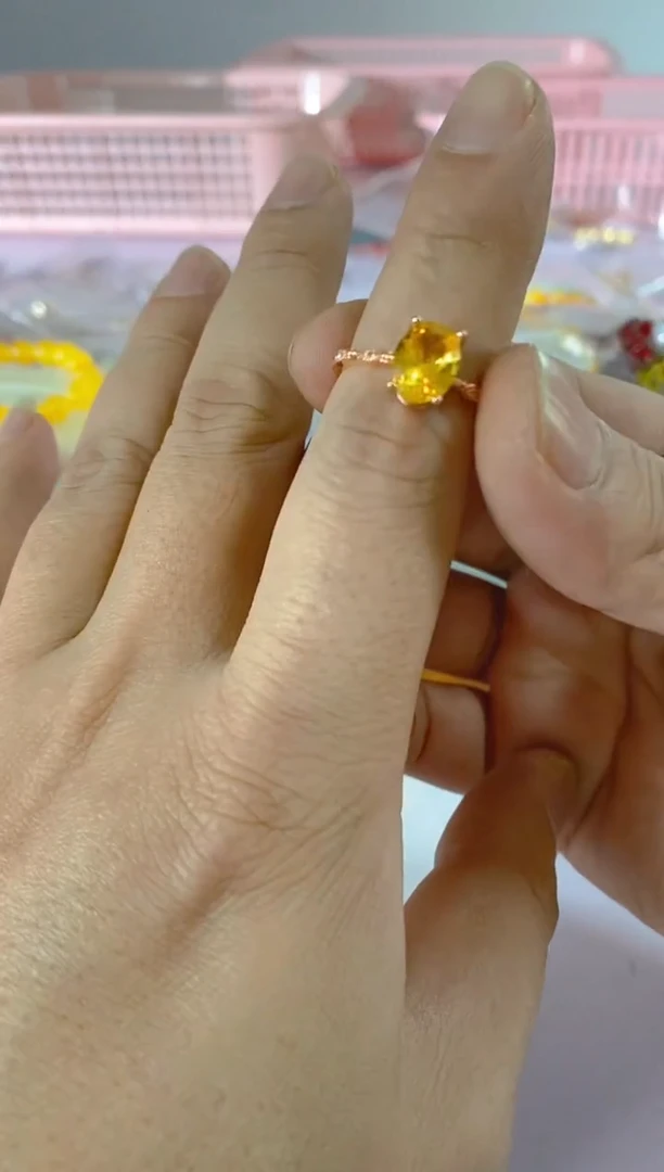 【闪购商品】水晶颈饰银S925镶嵌516红宝，蓝宝，多样性发一件赠链