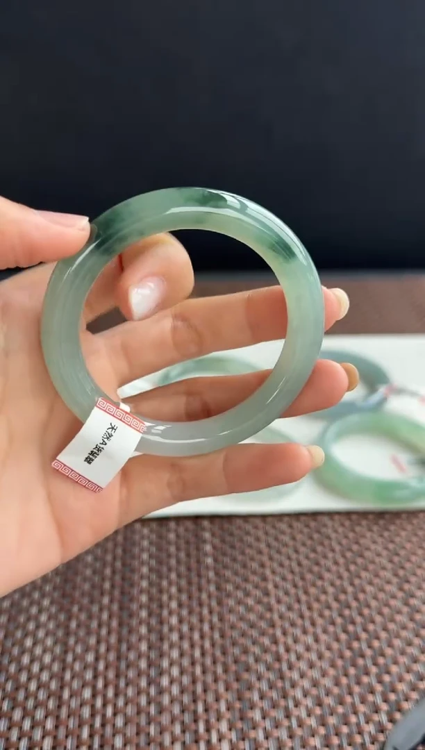 未镶嵌手镯翡翠37号54.4*9.7*9.8