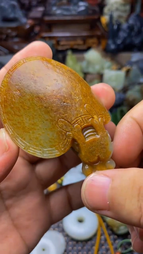 和田玉未镶嵌把件1