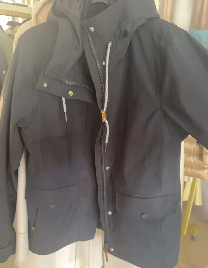 丽姐服饰-sw-ye新款收腰冲锋衣夹克