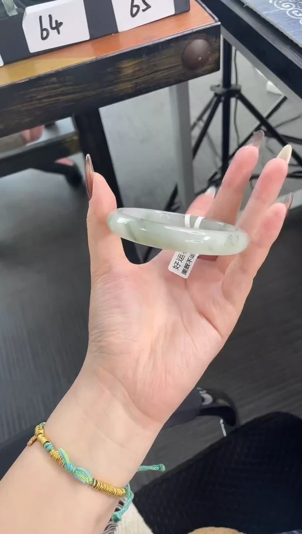 未镶嵌手镯石英质玉719
