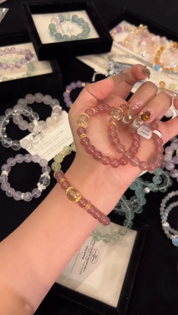 【闪购商品】水晶手链合金草莓晶黄水晶手链x1235