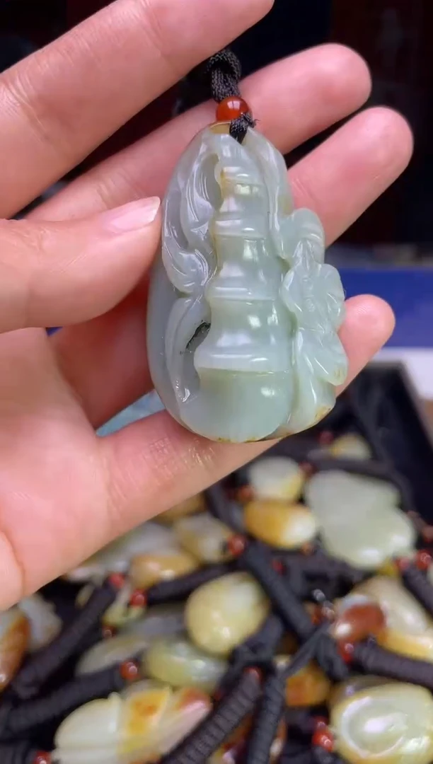 颈饰未镶嵌和田玉123