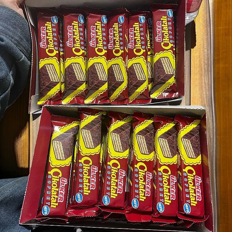 土耳其进口15*35克威化巧克力【全国包邮】