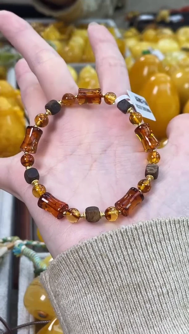 裸石琥珀未镶嵌J37