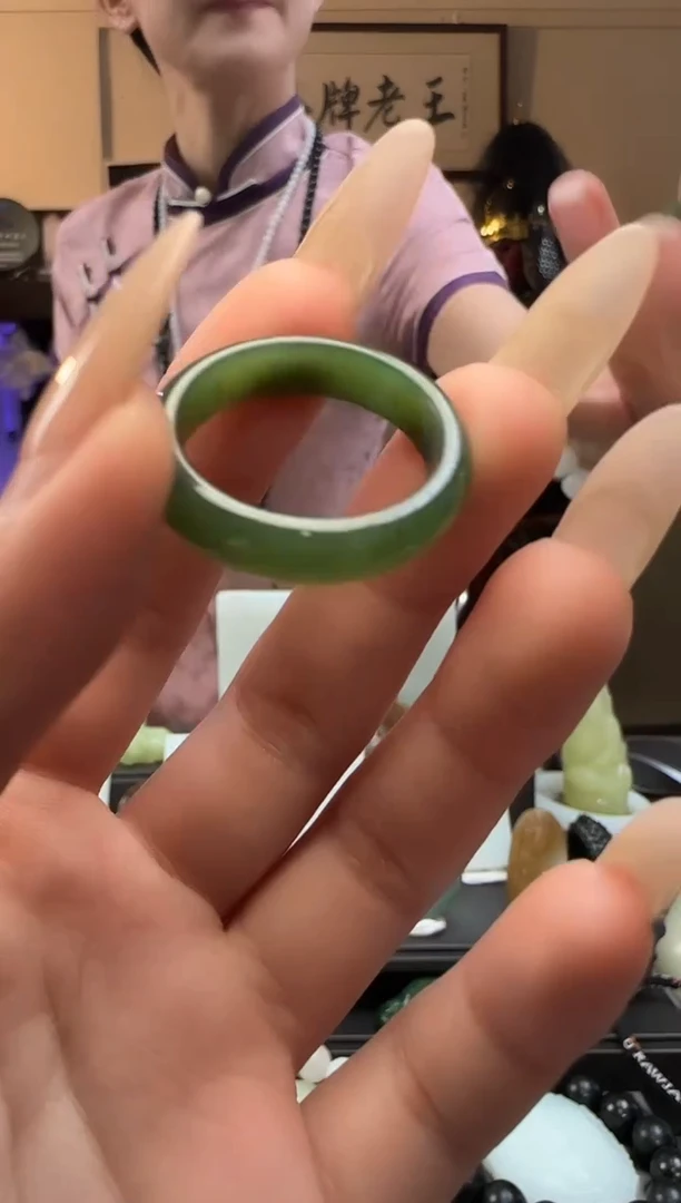 【闪购商品】和田玉碧玉戒指未镶嵌（20）