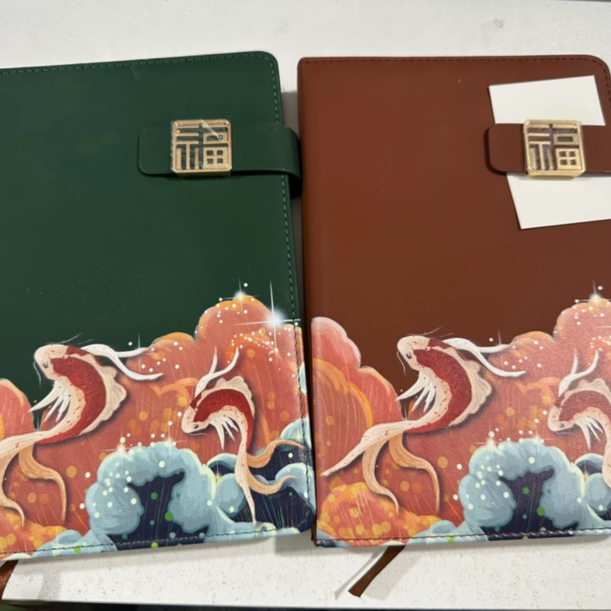 1-1-A5福字扣精装笔记本180张/ 2本颜色随机 往年日历