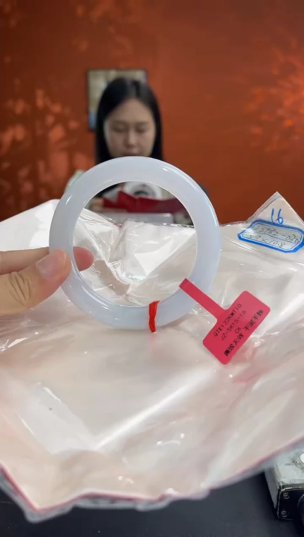 未镶嵌手镯翡翠8