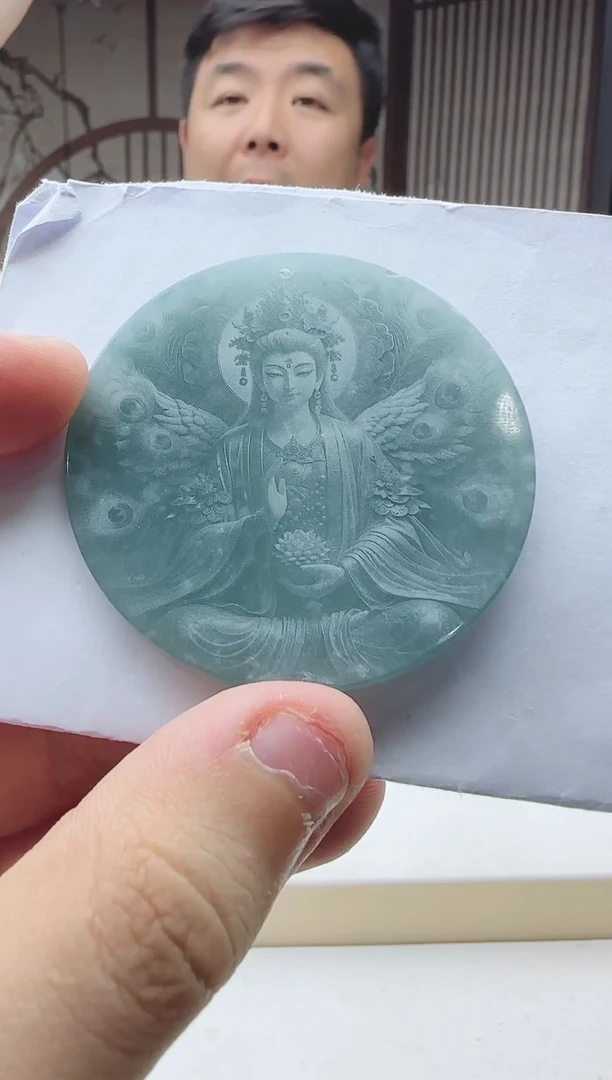 颈饰未镶嵌翡翠多样性发其一