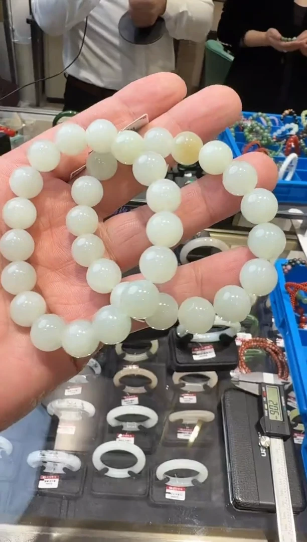 未镶嵌手链和田玉俄料假一罚三多样性发一