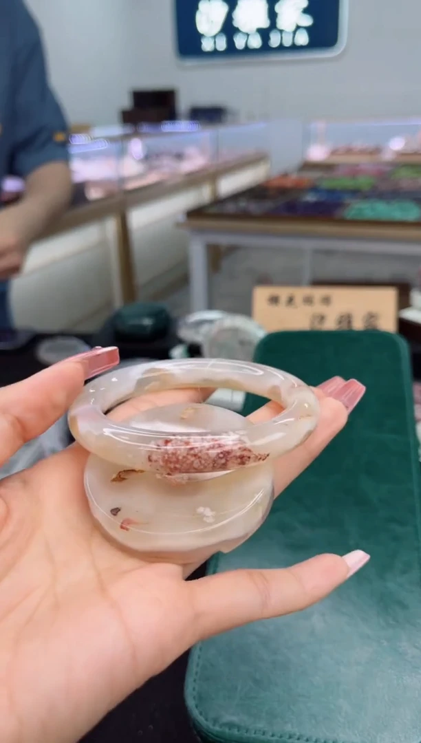 石英质玉手镯未镶嵌58圈口（赠品镯心）3931194