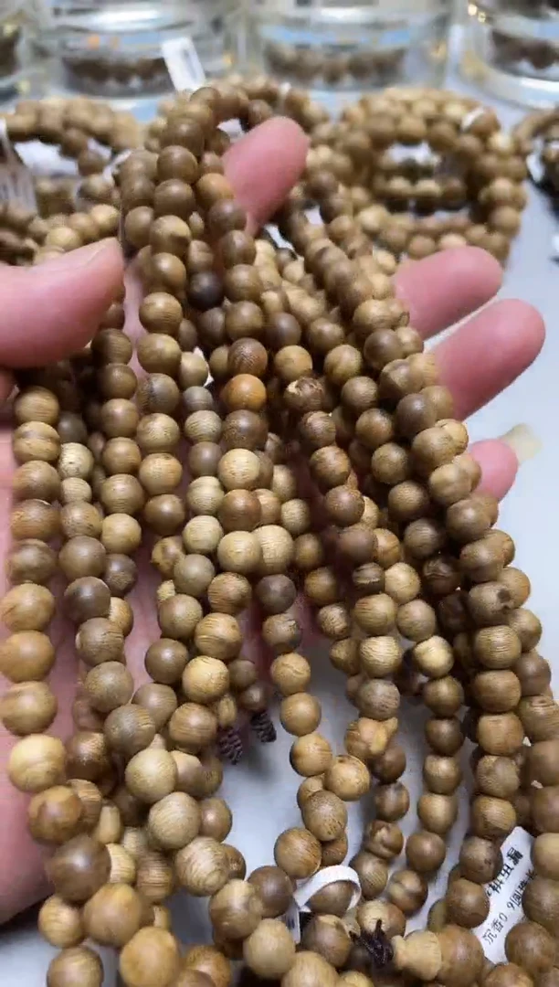 【闪购商品】沉香手串菩萨棋圆珠长串微瑕0.9多样性发其一
