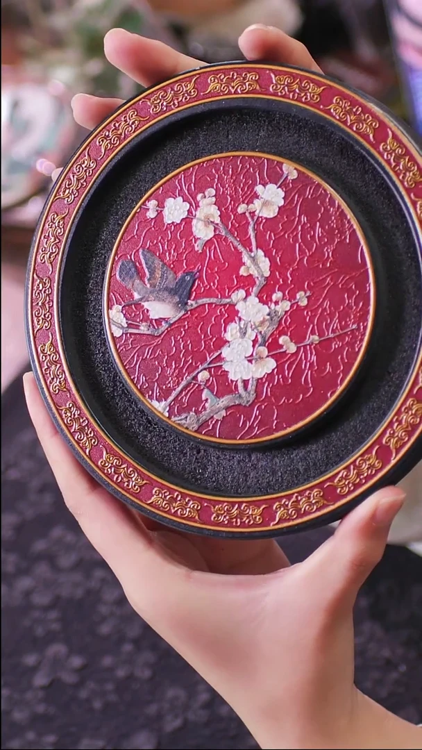 壹藏贰宝喜上眉梢图案小壶承