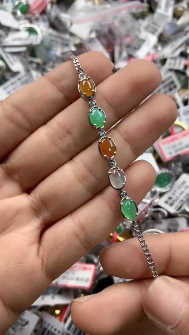 银S925镶嵌戒指翡翠666           1