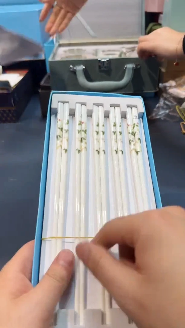 【闪购商品】碗C642-H430全场正品，京东包邮