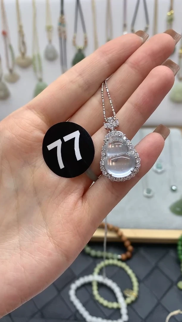 【闪购商品】石英质玉颈饰银S925镶嵌葫芦4