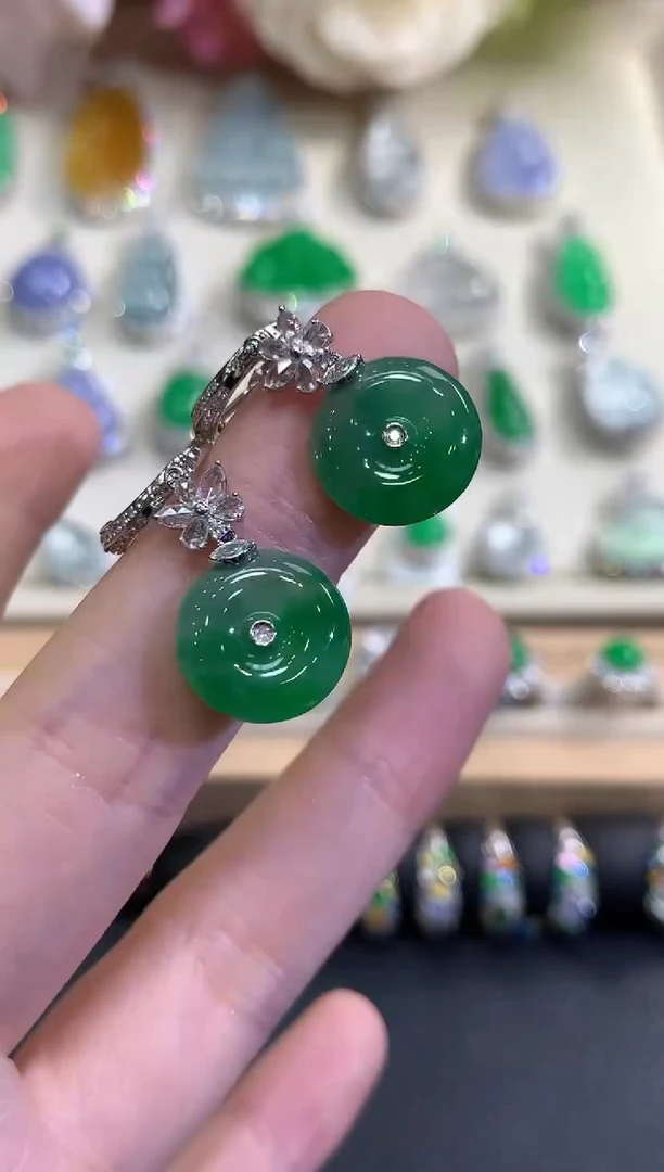 18K金镶嵌翡翠耳饰秋日珠宝Q126