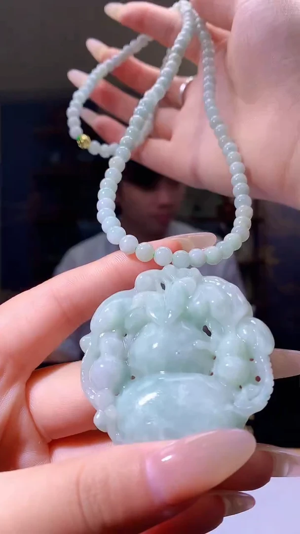 吊坠(赠链)未镶嵌翡翠天然翡翠A货10