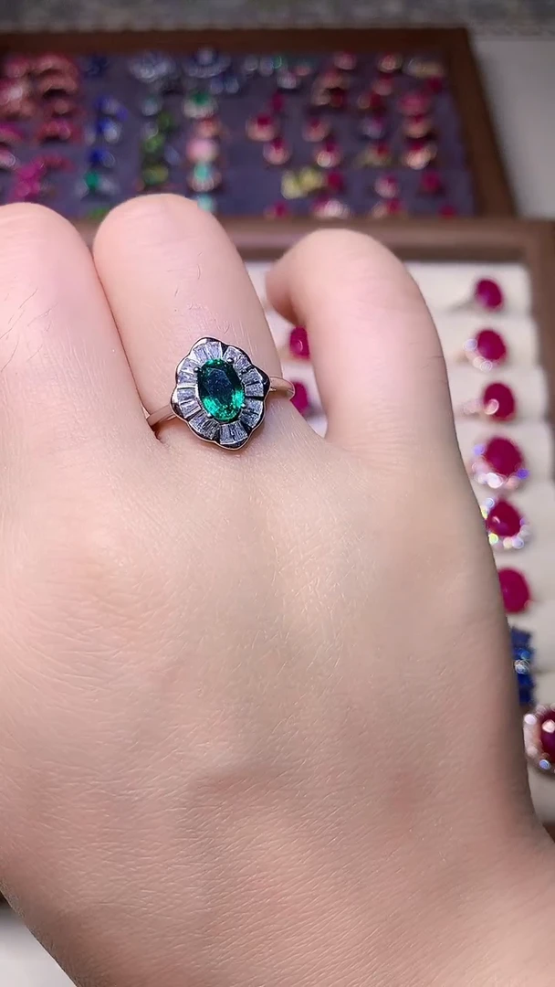 【闪购商品】祖母绿戒指银S925镶嵌....