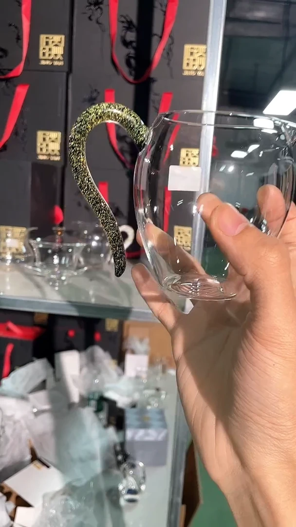 黑金清颜公道杯晶焱金标