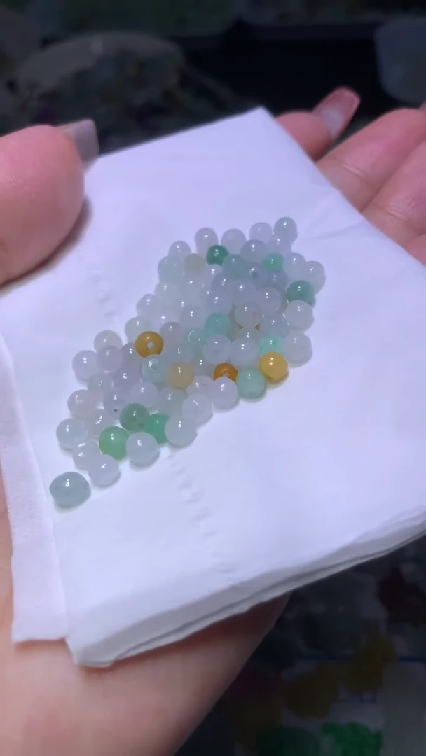 翡翠未镶嵌颈饰小*花MXX040034