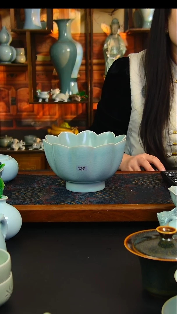 瓷片仿古釉莲花碗，不完美