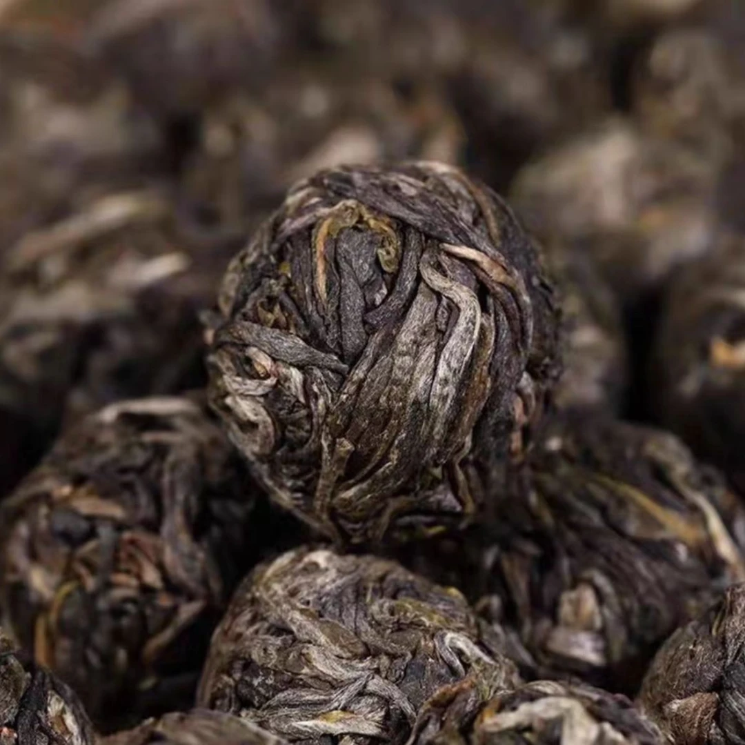 【生日专享】凌顶御品·薄荷塘一类高杆单株 普洱茶生茶龙珠2019年