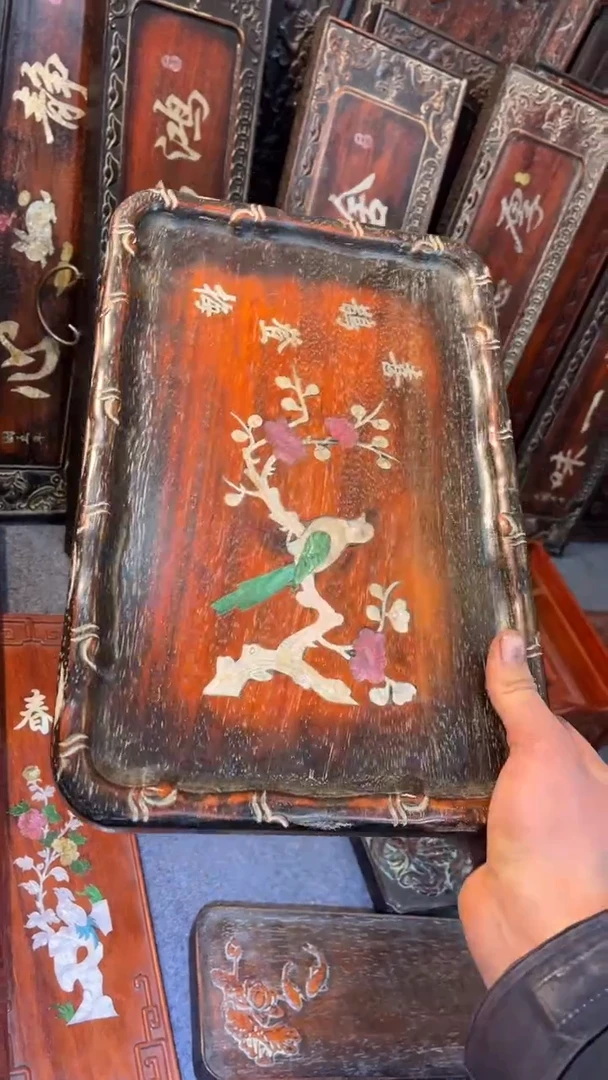 【闪购商品】非洲紫檀（红花梨）36x24cm赏盘