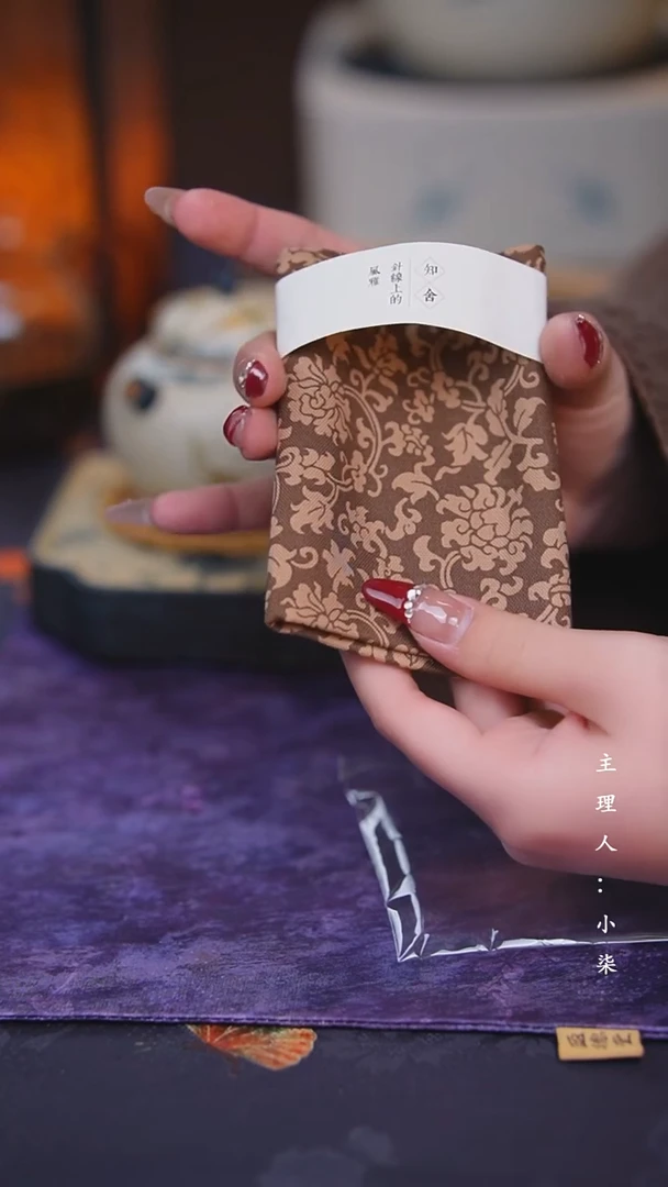 【闪购商品】【柒月】知舍 | 缠枝莲茶巾