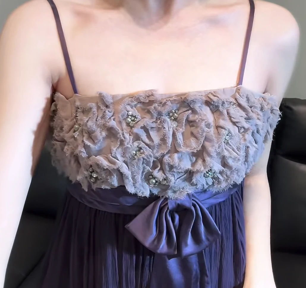 2025初秋时尚新款法式复古小众宽松蕾丝吊带裙气质百搭紫色连衣裙