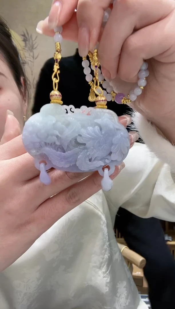 【闪购商品】翡翠颈饰未镶嵌吊坠