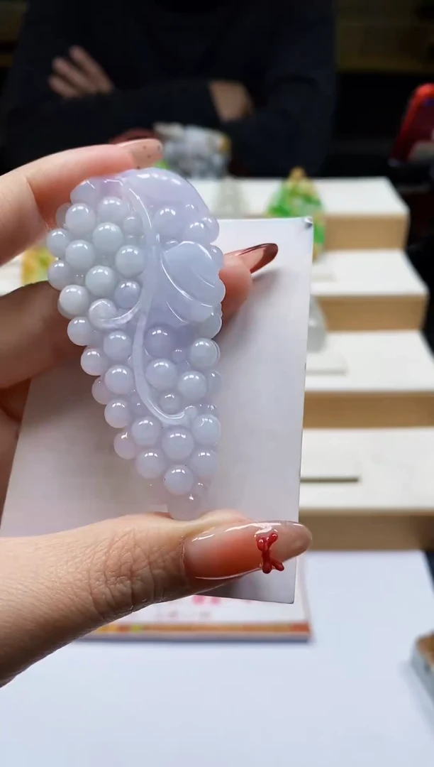 颈饰未镶嵌翡翠翡翠A货