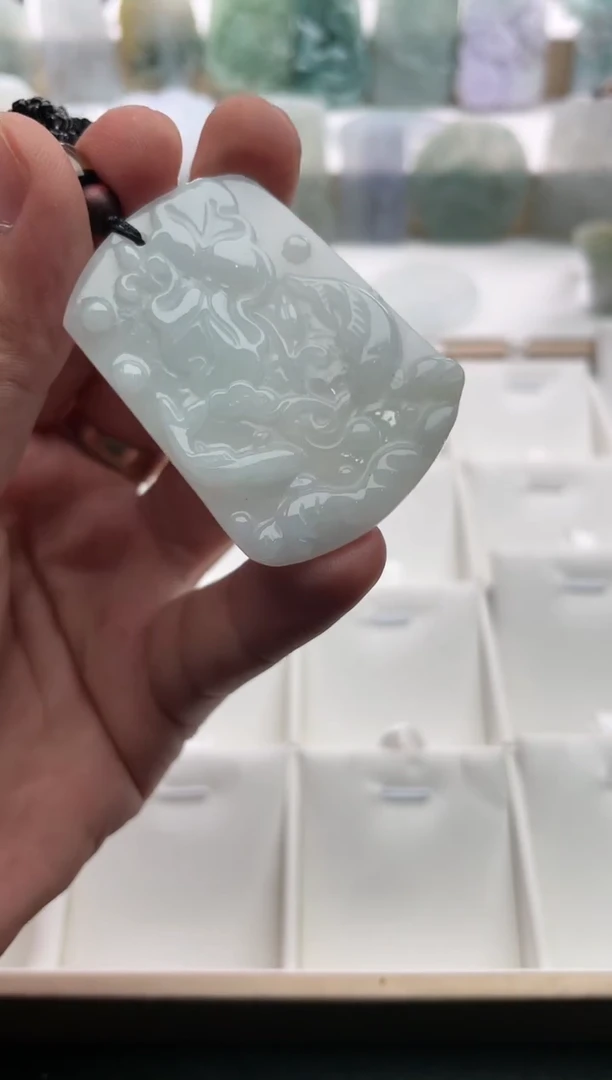 【闪购商品】翡翠颈饰未镶嵌..../2/14/ 211