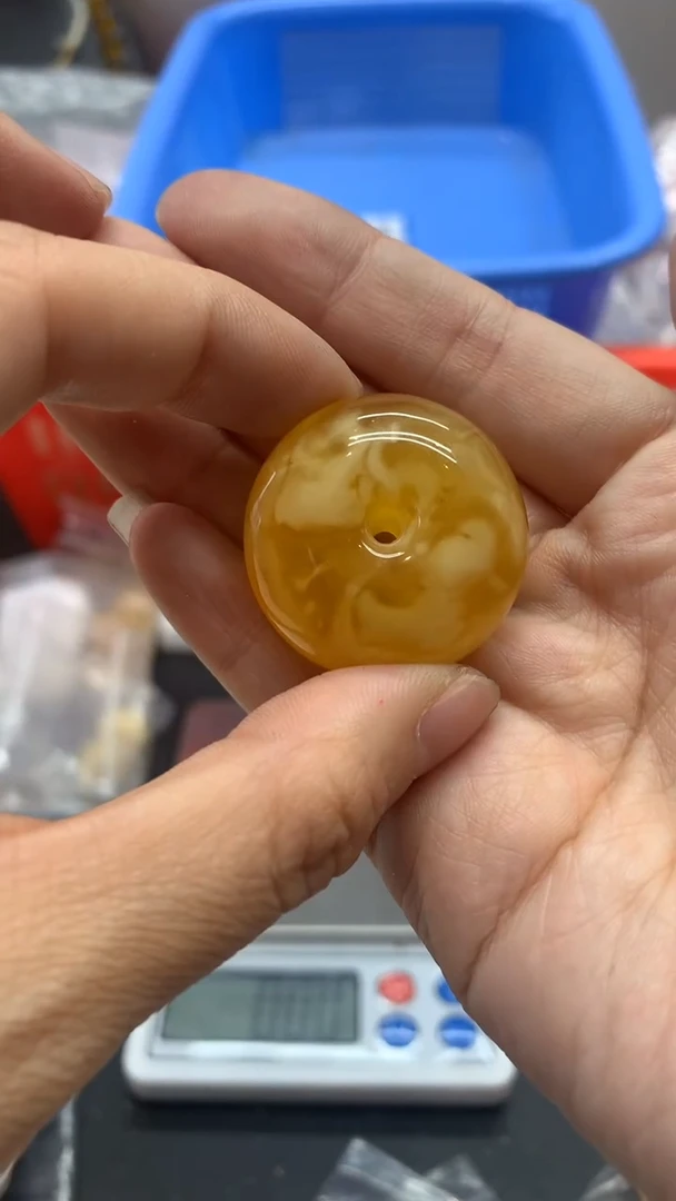 未镶嵌琥珀珠宝奇石2539