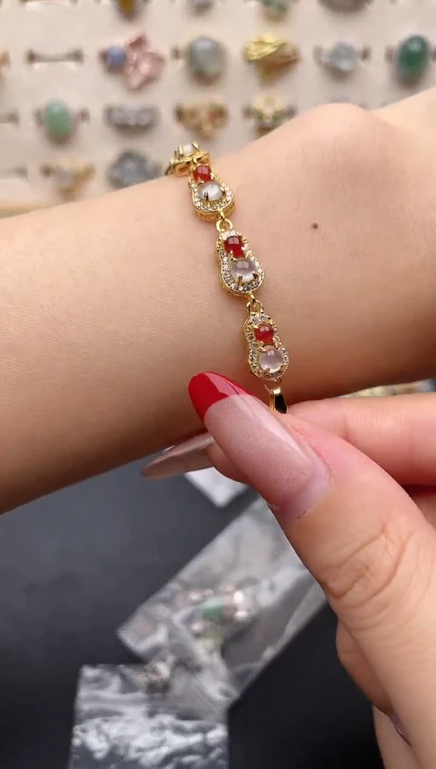 【闪购商品】翡翠手链银S925镶嵌一物一证一礼盒