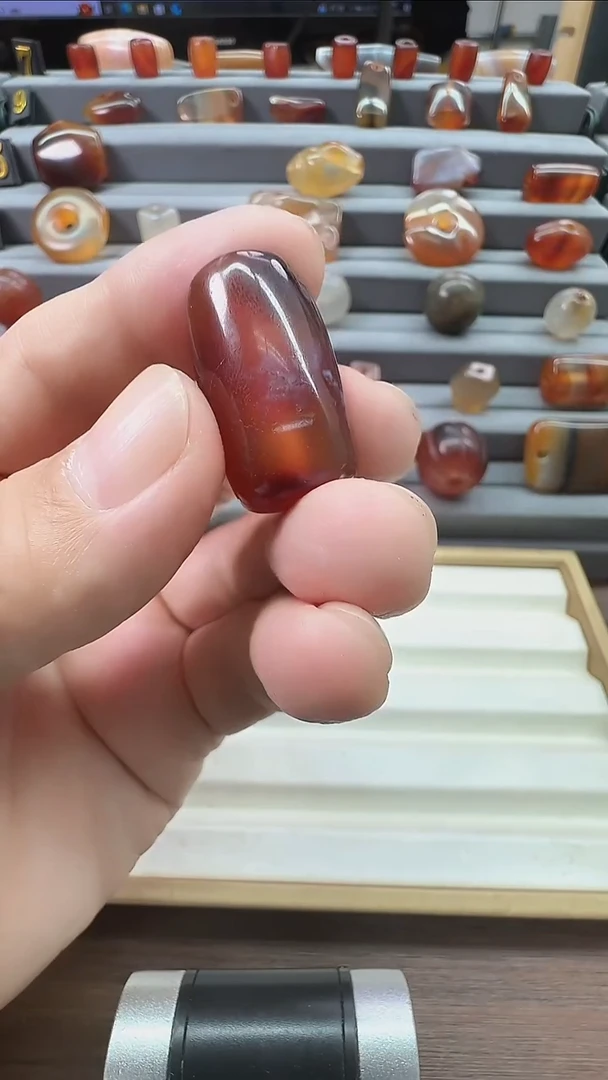 未镶嵌颈饰玛瑙/玉髓玛瑙28*16