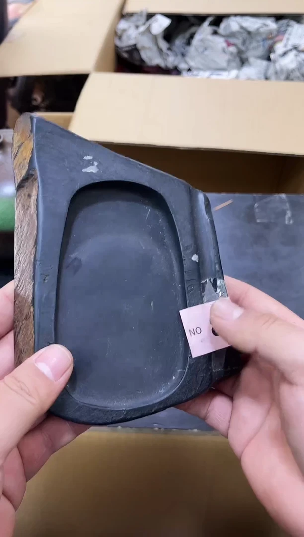 如图所示 阁集工艺品