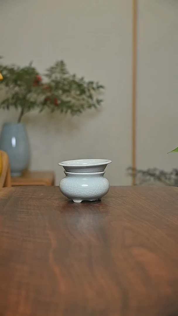 香炉茶漏 粉青釉 微瑕 无款