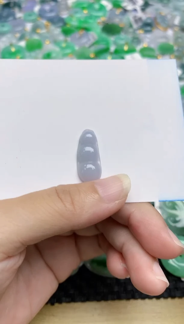 翡翠未镶嵌颈饰天然翡翠A货