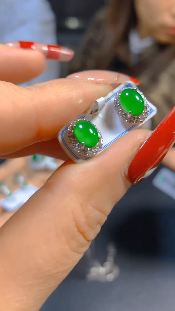 【闪购商品】翡翠耳饰未镶嵌0565258459多样性发一