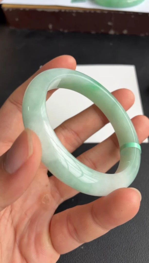 未镶嵌手镯翡翠梦幻灵动飘花镯  37号