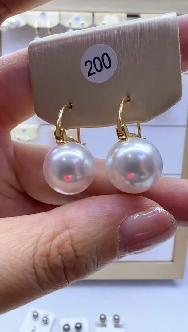银S925镶嵌淡水珍珠耳饰200