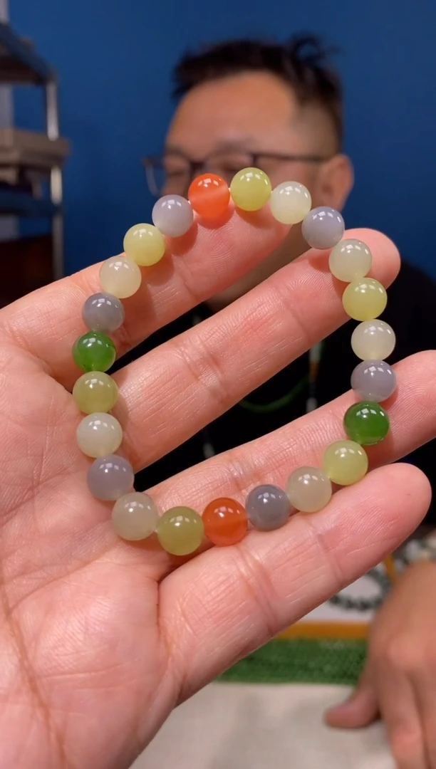 未镶嵌手链和田玉颜色多样性发货拍一发一