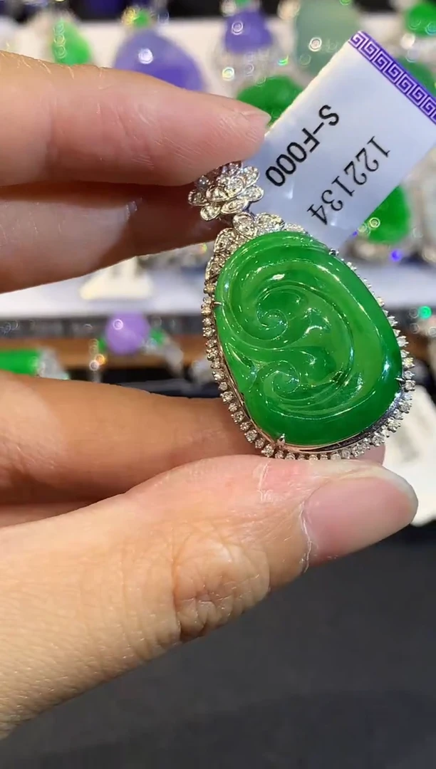 翡翠18K金镶嵌吊坠(不含链)YS多样性发其一