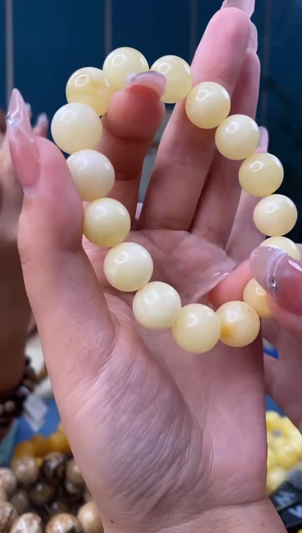 裸石琥珀未镶嵌10/6多样性发其一11