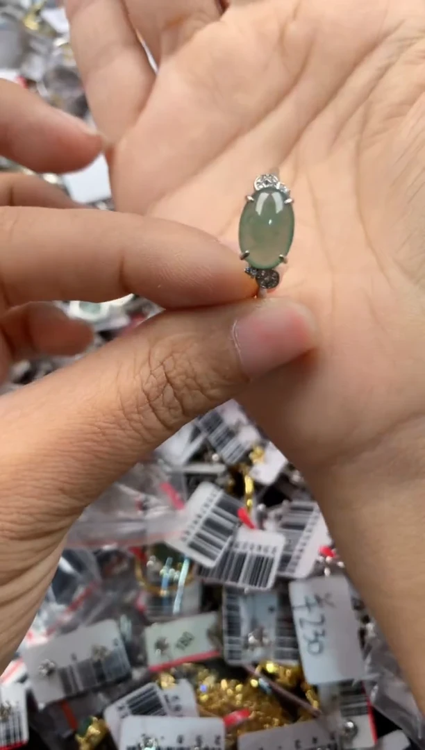 银S925镶嵌戒指翡翠222          7